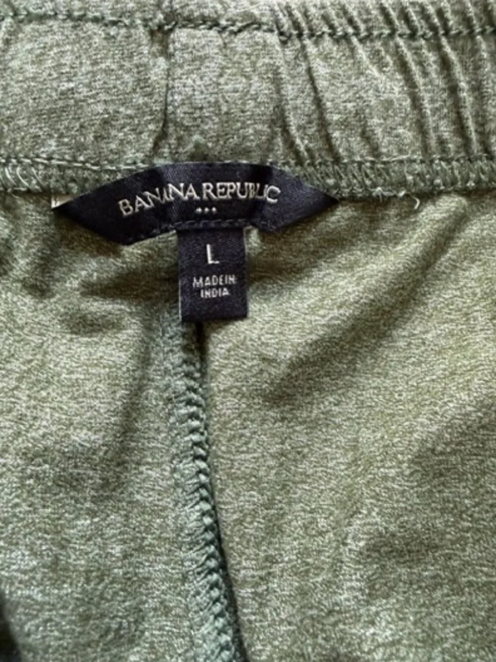 Men's Cotton Blend Lightweight Heather Green Shorts- size large- w/ pockets